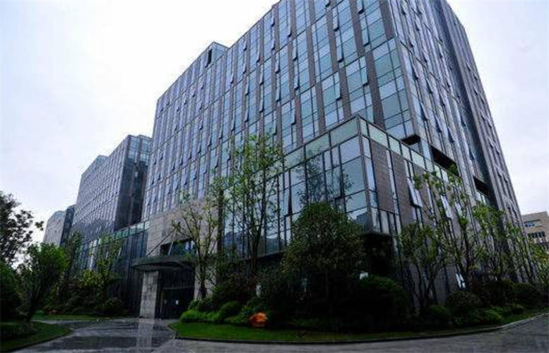 东方万国企业中心